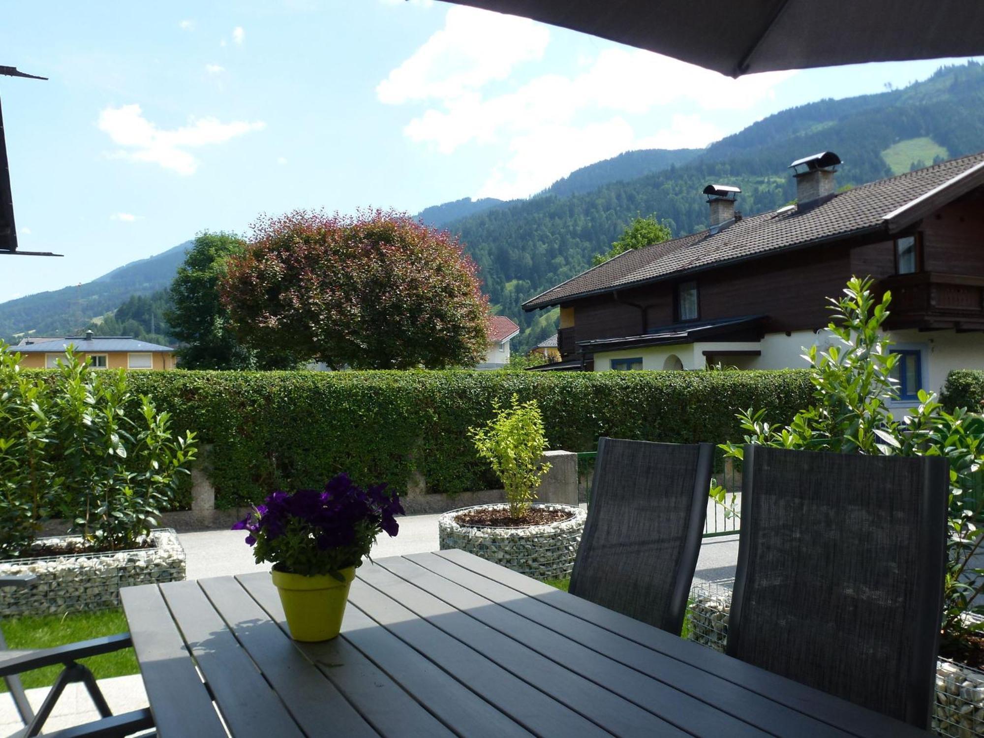 Detached Chalet Close To The Ski Area Villa Fusch an der Glocknerstraße Екстериор снимка